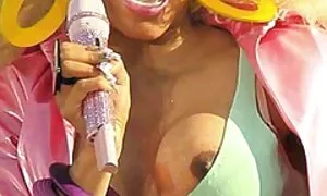 Nicki minaj ng'at mo ...